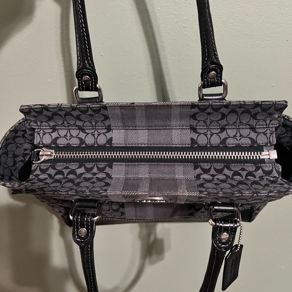 Coach Legacy Signature Striped Candace Carryall Black and Gray Bag - Picture 14 of 14